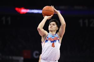 外線手感不錯(cuò)！伊力福拉提三分2中2拿8分3板 反擊空籃不中五大囧