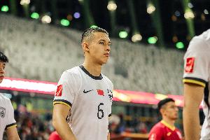 足球報(bào)談留洋：荷蘭比利時(shí)俱樂(lè)部更有優(yōu)勢(shì)，雙邊渠道模式值得借鑒