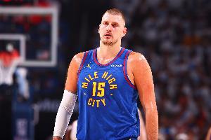 掘金運(yùn)營副總裁：克倫克并沒說要交易約基奇 我們也絕不會這么做