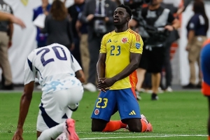 羅馬諾：科莫有意達文森-桑切斯，也在考慮塞爾塔中衛(wèi)斯塔費爾特