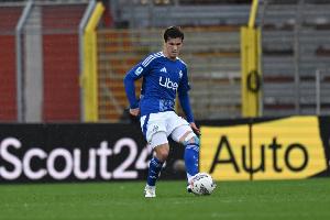 羅馬諾：佩羅內(nèi)已獲準(zhǔn)接受體檢并與科莫簽約，轉(zhuǎn)會(huì)費(fèi)1300萬歐