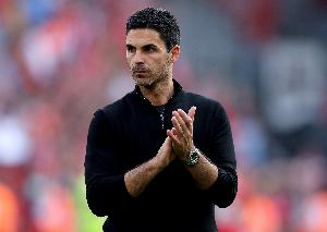 塔帥：諾爾高戰(zhàn)術(shù)意識(shí)出色且能勝任多個(gè)位置，他能帶來更多平衡