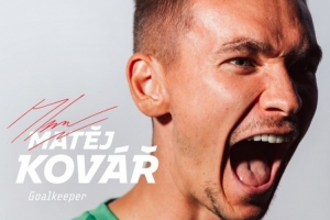 捷克媒體：只要埃因霍溫不降級就會買斷藥廠外租門將科瓦爾