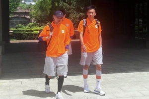 7月17日下午泰山隊啟程前往大連，準備與大連英博隊的中超聯(lián)賽