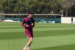 朱藝：海港隊的中國臺北球員沈子貴轉會武漢三鎮(zhèn)