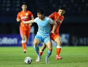 德轉(zhuǎn)：25歲山東泰山中場(chǎng)盧永濤租借加盟河南隊(duì)，租期半年