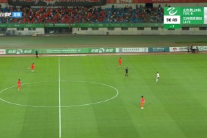 19歲帶刀中衛(wèi)！泰山B隊彭嘯補時凌空爆射，國足未來之星啊??